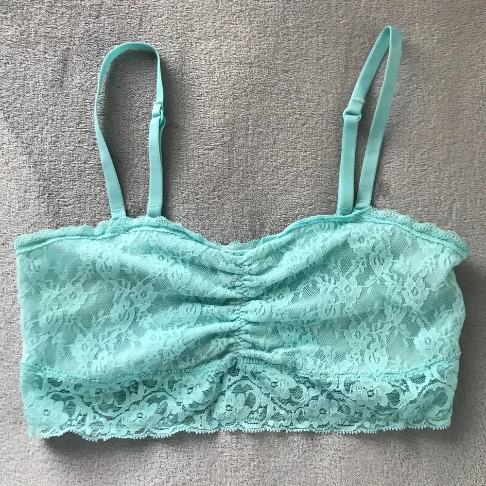 LACE‎ BRALETTE